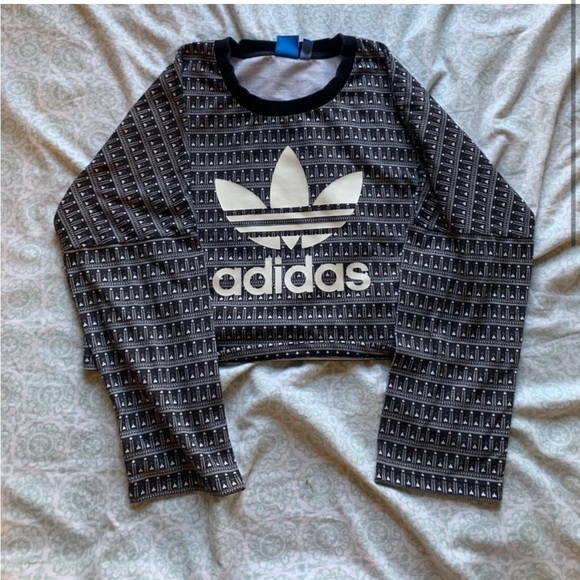 Adidas Crop Sweatshirt - Picture 3 of 4
